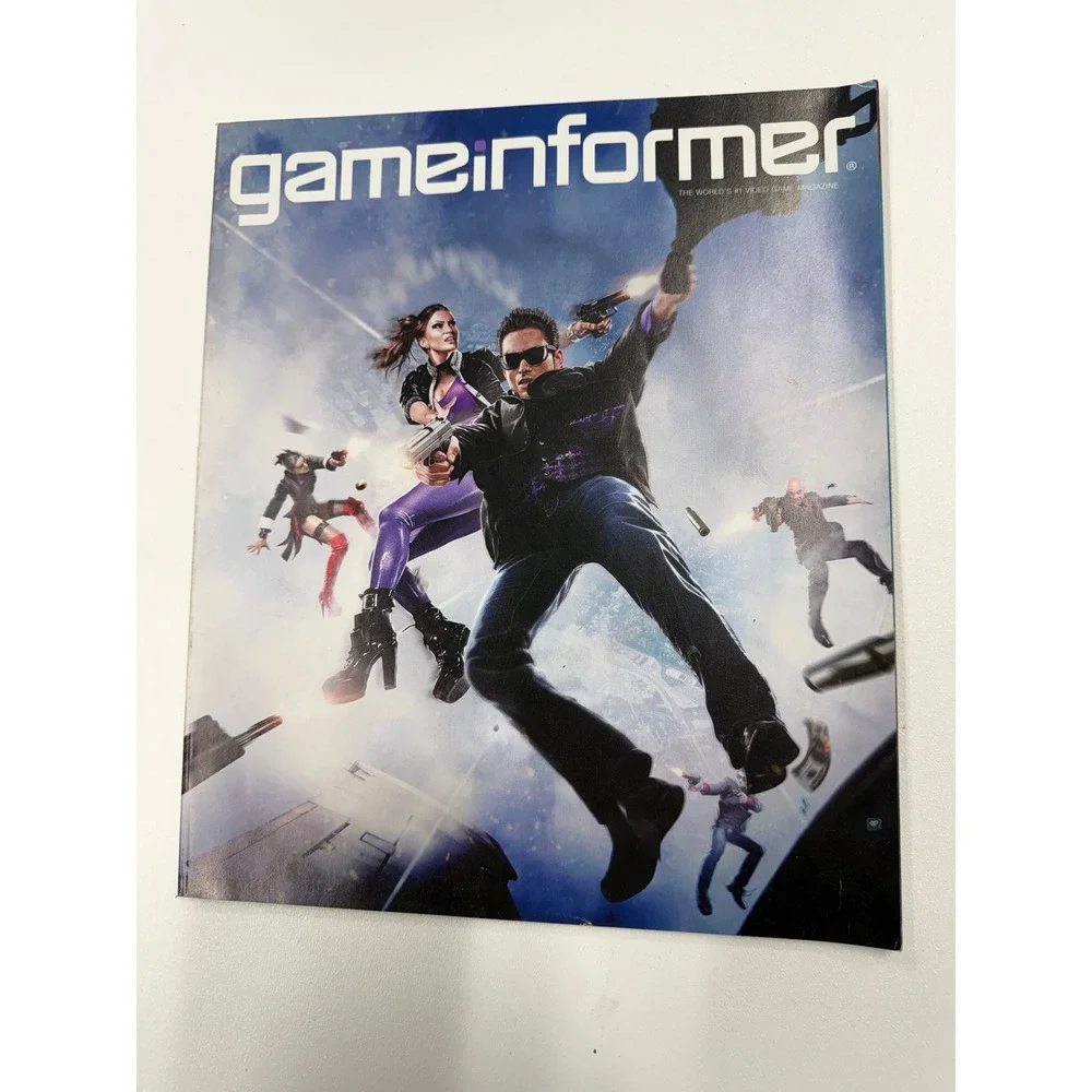 Game Informer Magazine Issue 222 October 2011 Saints Row The Third Cover Retro